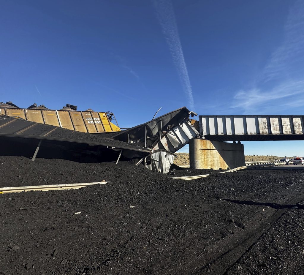 Truck driver killed when train derailment collapses Colorado bridge ...